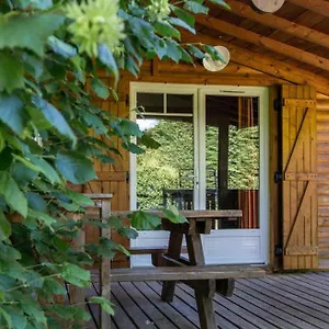 Campingplatz Domaine Des Epinettes, Saint-Romain-de-Jalionas